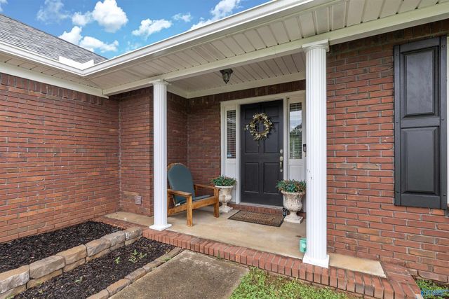 111 Gin Creek Crossing, Decatur, AL 35603
