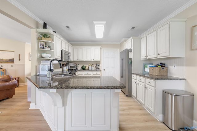 111 Gin Creek Crossing, Decatur, AL 35603