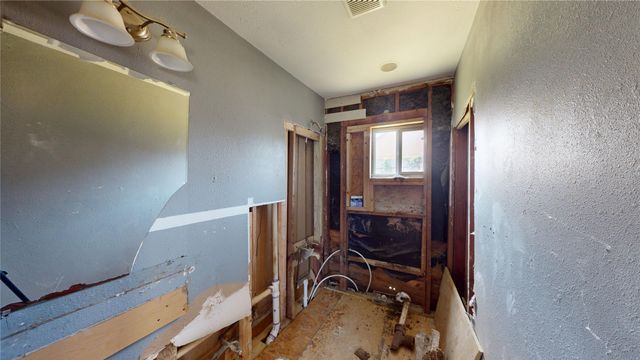 5311 Miller Avenue, Fort Worth, TX 76119