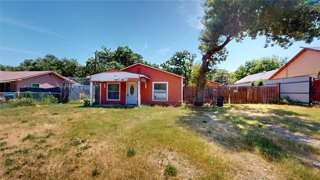 5311 Miller Avenue, Fort Worth, TX 76119