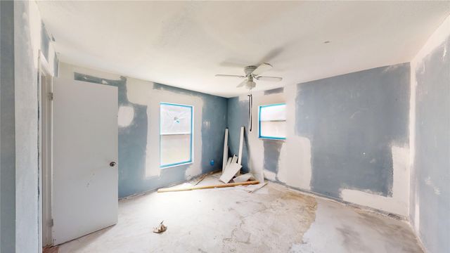 5311 Miller Avenue, Fort Worth, TX 76119
