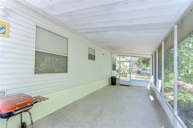 4041 LANE ROAD, Zephyrhills, FL 33541