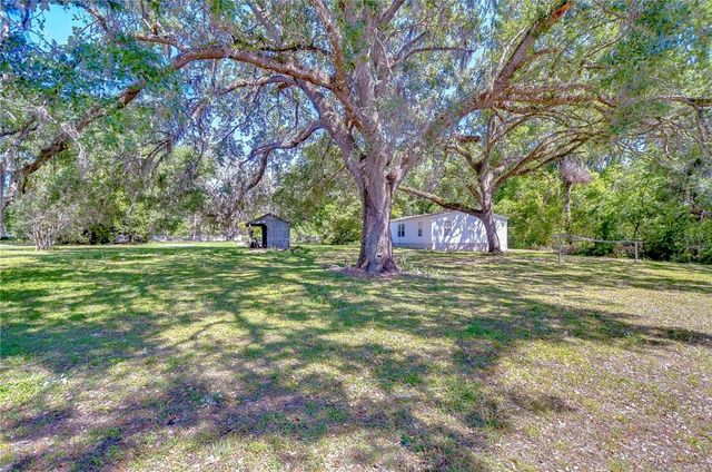 4041 LANE ROAD, Zephyrhills, FL 33541