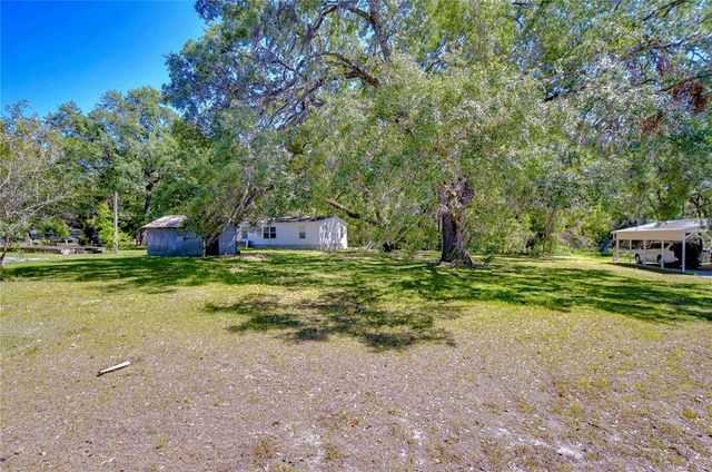4041 LANE ROAD, Zephyrhills, FL 33541
