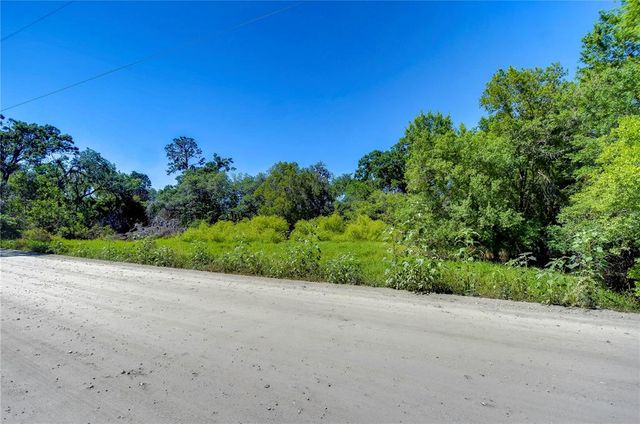 4041 LANE ROAD, Zephyrhills, FL 33541