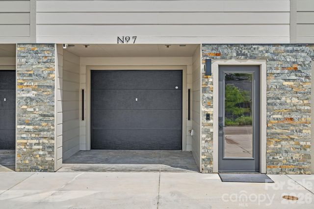 11 Gudger Road, Asheville, NC 28806