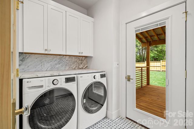 11 Gudger Road, Asheville, NC 28806