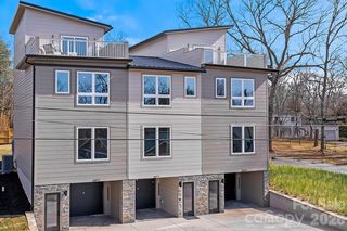 11 Gudger Road, Asheville, NC 28806