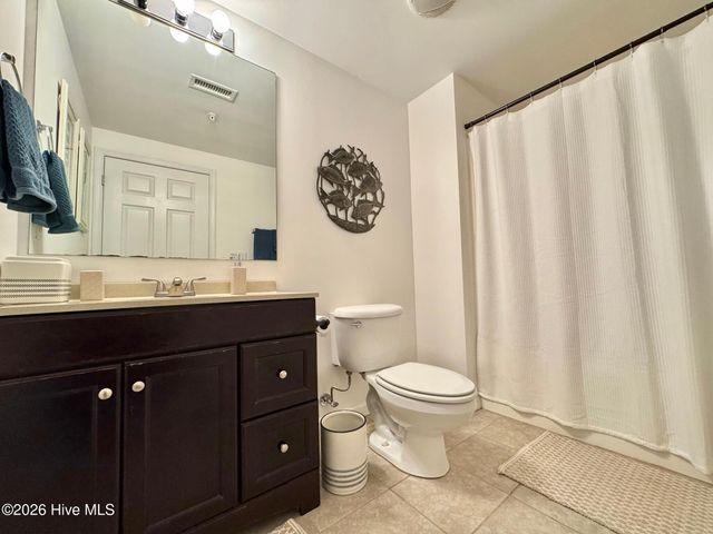 4132 Vanessa Drive SE Unit 4, Boiling Spring Lakes, NC 28461