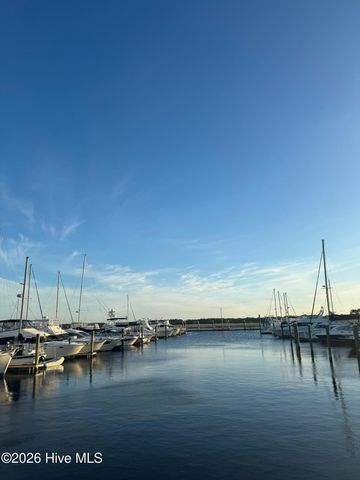 4132 Vanessa Drive SE Unit 4, Boiling Spring Lakes, NC 28461