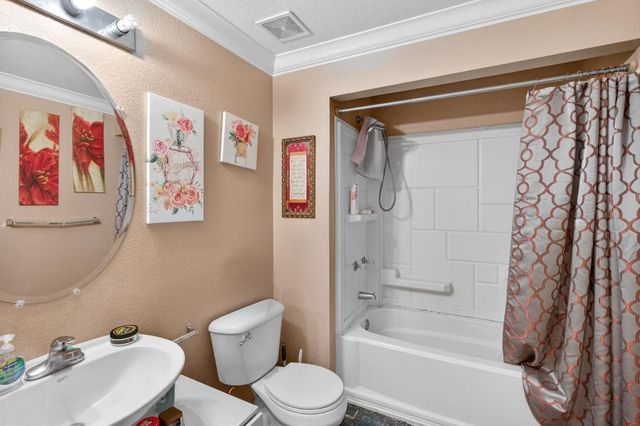 6824 Castro Verde Way, Elk Grove, CA 95757