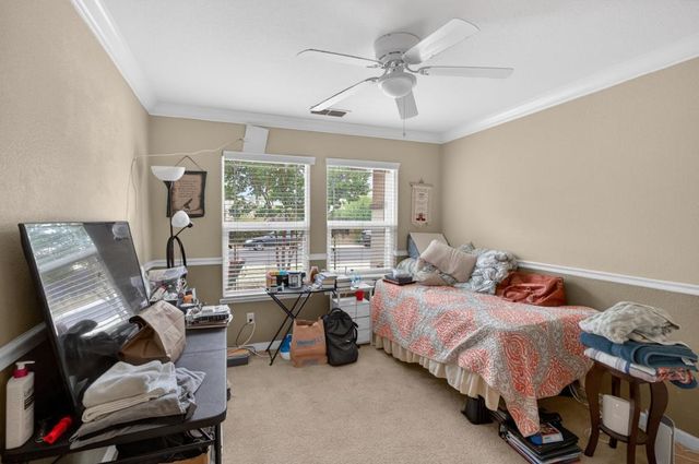 6824 Castro Verde Way, Elk Grove, CA 95757