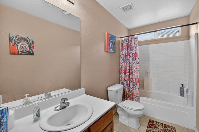 6824 Castro Verde Way, Elk Grove, CA 95757
