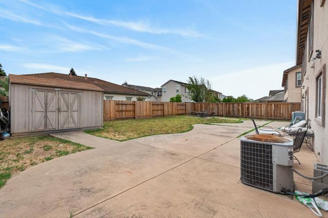 6824 Castro Verde Way, Elk Grove, CA 95757