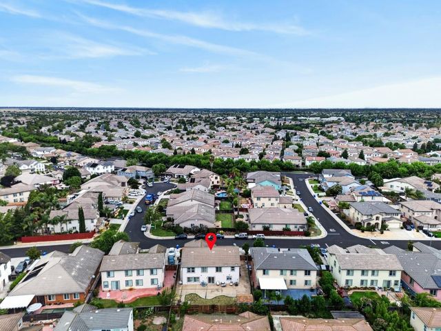 6824 Castro Verde Way, Elk Grove, CA 95757