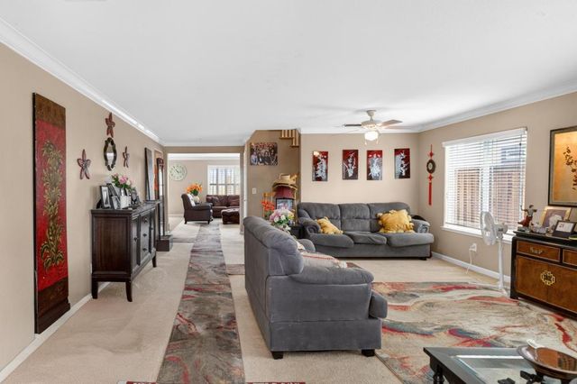 6824 Castro Verde Way, Elk Grove, CA 95757