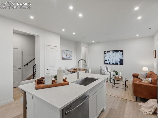 3352 Drumlin Grove, Colorado Springs, CO 80907