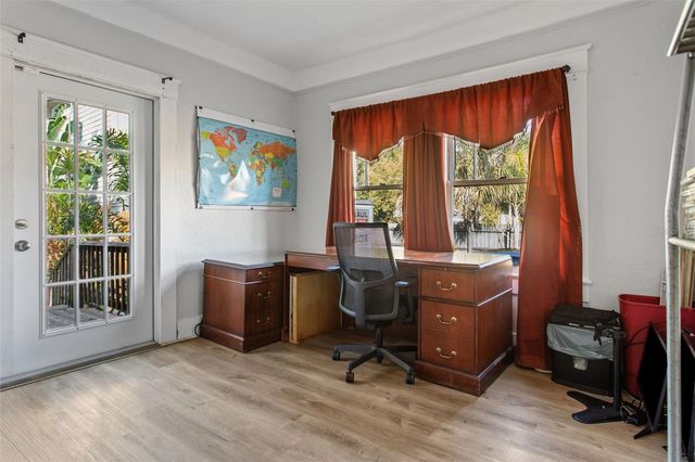 1018 E COLUMBUS DRIVE, Tampa, FL 33605