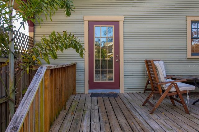 1018 E COLUMBUS DRIVE, Tampa, FL 33605