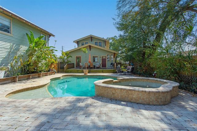 1018 E COLUMBUS DRIVE, Tampa, FL 33605