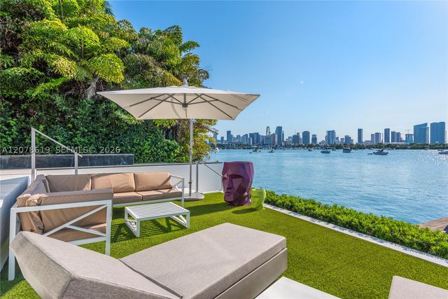 440 S Hibiscus Dr, Miami Beach, FL 33139