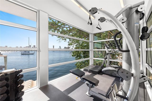 440 S Hibiscus Dr, Miami Beach, FL 33139