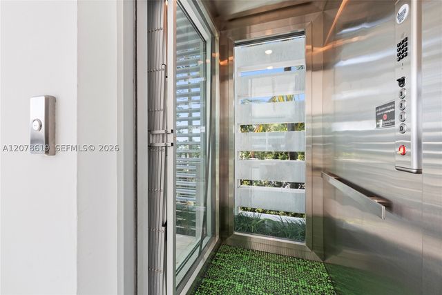 440 S Hibiscus Dr, Miami Beach, FL 33139