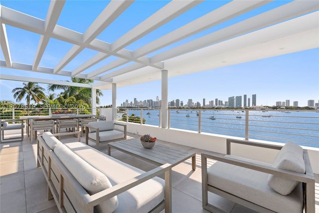 440 S Hibiscus Dr, Miami Beach, FL 33139