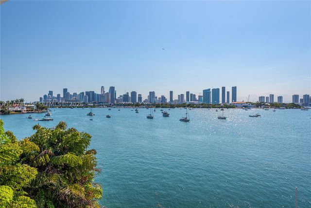 440 S Hibiscus Dr, Miami Beach, FL 33139
