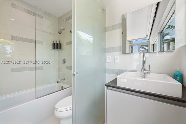 440 S Hibiscus Dr, Miami Beach, FL 33139