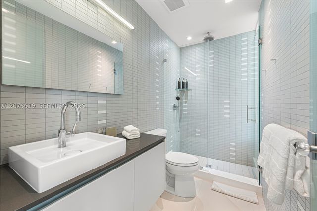 440 S Hibiscus Dr, Miami Beach, FL 33139