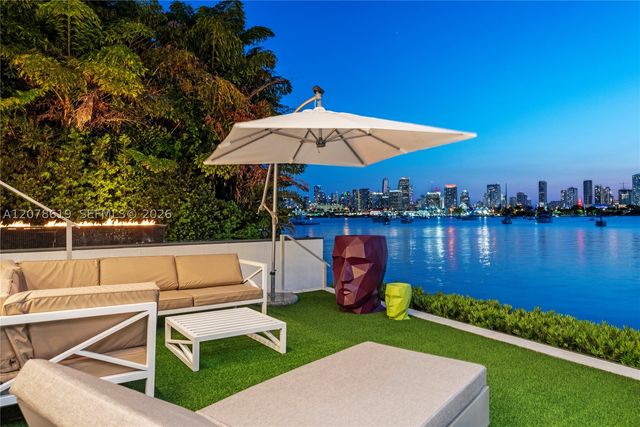 440 S Hibiscus Dr, Miami Beach, FL 33139