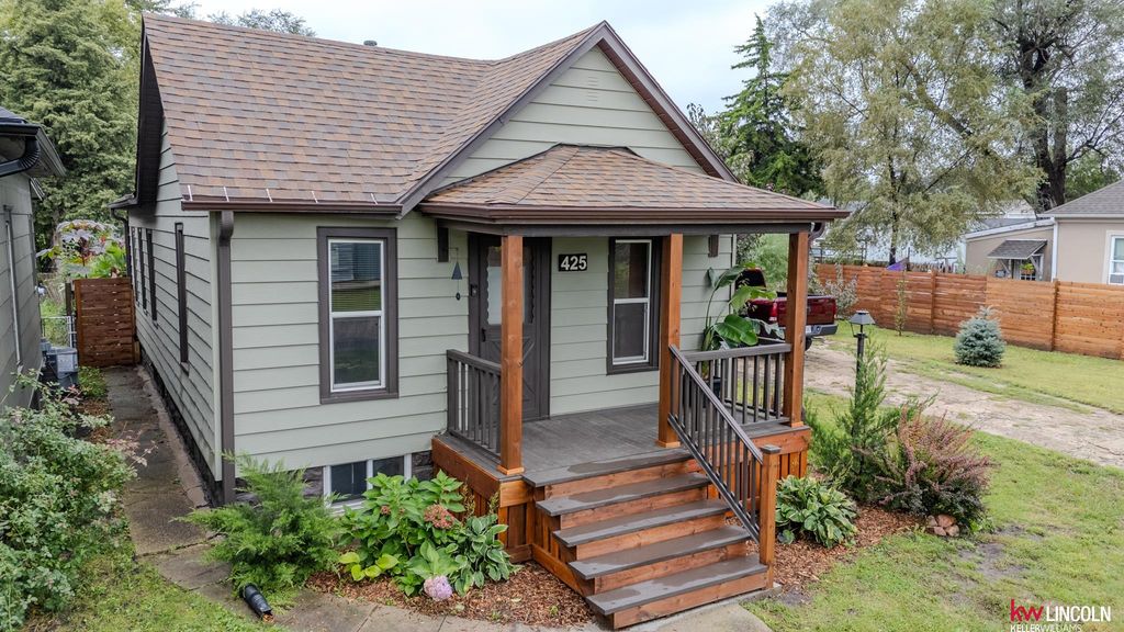 425 G Street, Lincoln, NE 68508
