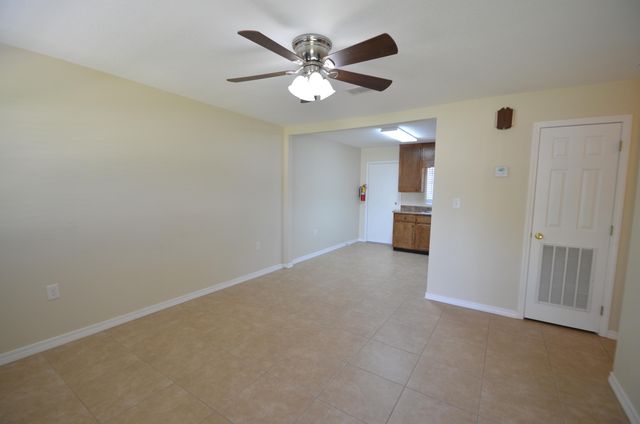 715 Greenwood Street, D, Fort Walton Beach, FL 32547