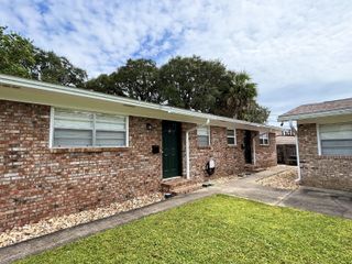715 Greenwood Street, D, Fort Walton Beach, FL 32547
