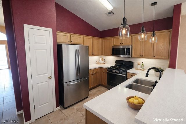 607 Snake Charmer Avenue, North Las Vegas, NV 89031