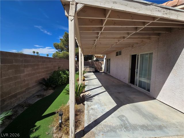 607 Snake Charmer Avenue, North Las Vegas, NV 89031