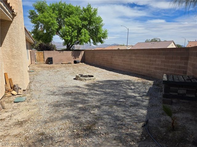 607 Snake Charmer Avenue, North Las Vegas, NV 89031