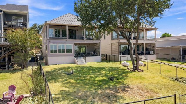 174 Edge Hill Dr, Canyon Lake, TX 78133
