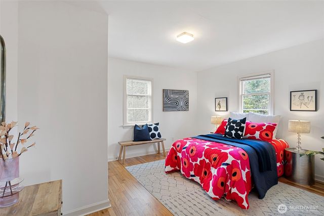 19024 15th Avenue NE, Shoreline, WA 98155