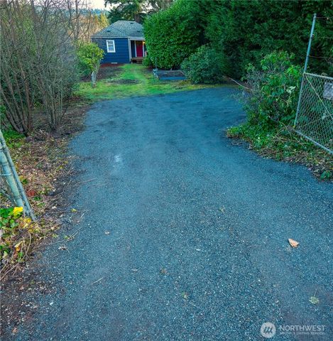 19024 15th Avenue NE, Shoreline, WA 98155