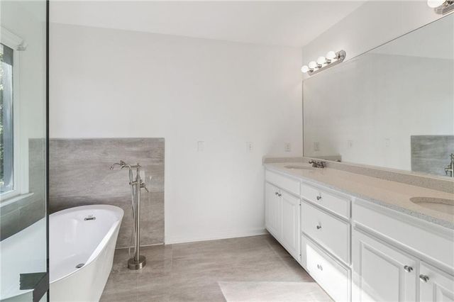 3560 Rosewicke Drive, Cumming, GA 30040