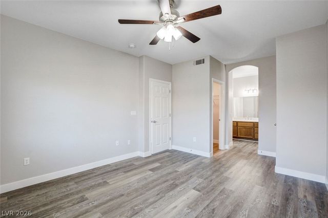 7701 Robindale 234, Las Vegas, NV 89113