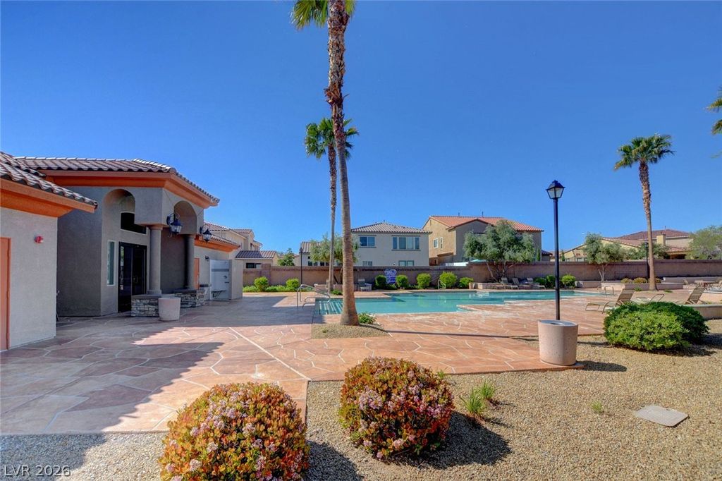 7701 Robindale 234, Las Vegas, NV 89113