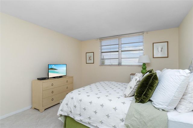 2731 NE 14th Street Causeway 637, Pompano Beach, FL 33062