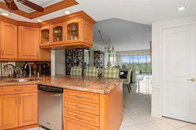 2731 NE 14th Street Causeway 637, Pompano Beach, FL 33062