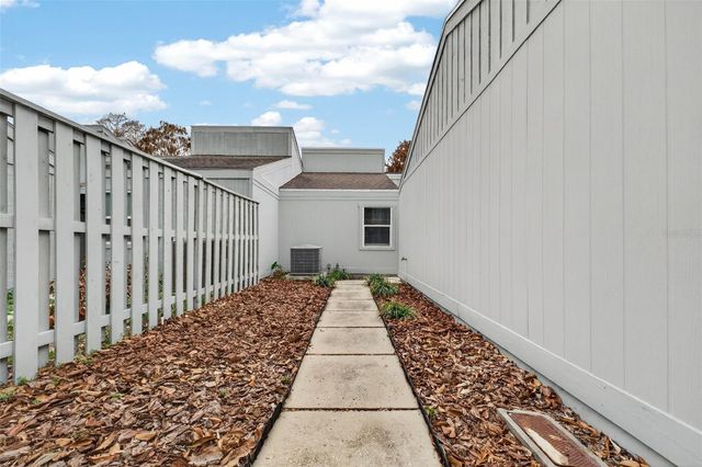 1502 BUCKEYE ROAD NE 4, Winter Haven, FL 33881