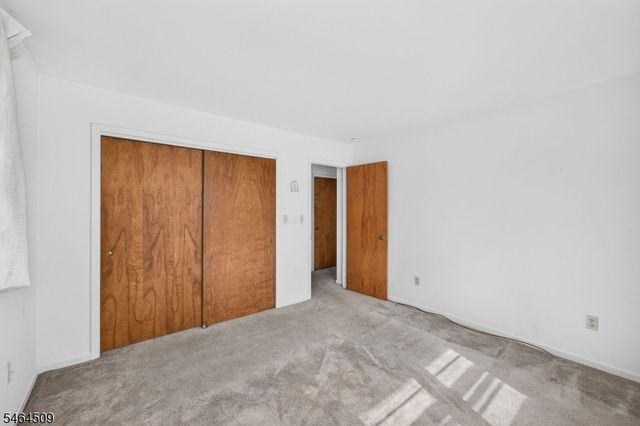 444 Vanderveer Rd, Bridgewater Twp., NJ 08807