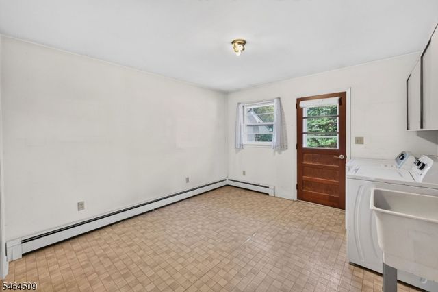 444 Vanderveer Rd, Bridgewater Twp., NJ 08807