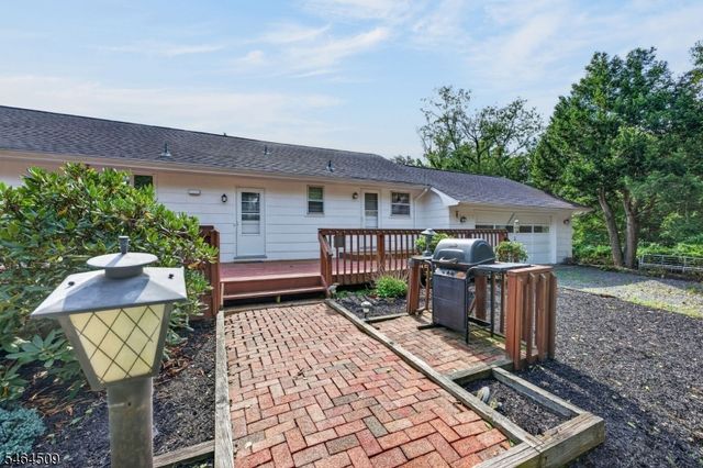 444 Vanderveer Rd, Bridgewater Twp., NJ 08807